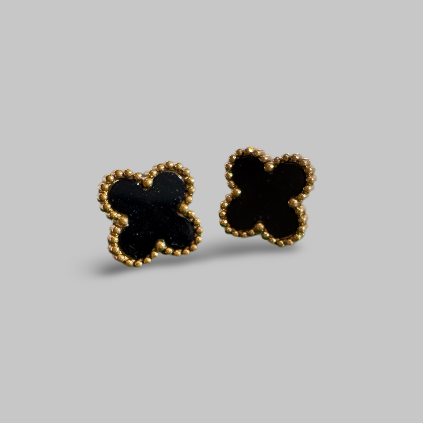 Flower Earrings Black