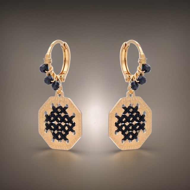 Motivo earrings Black